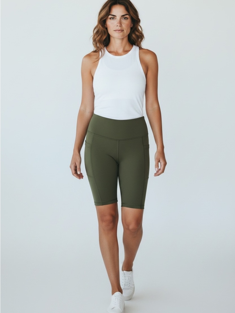 BuffBunny Rosa 7” Biker Short size Large in Olive Green